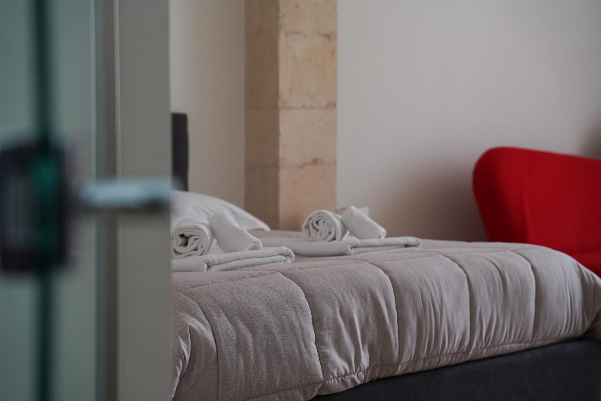Suite Home D'Aragona Lecce Extérieur photo