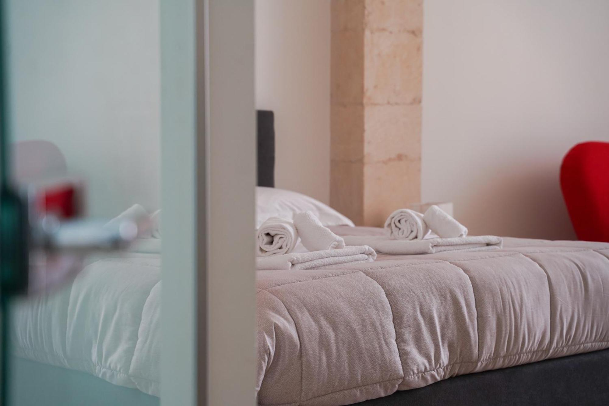 Suite Home D'Aragona Lecce Extérieur photo