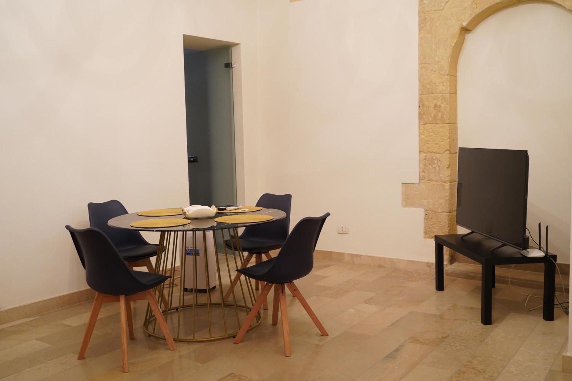 Suite Home D'Aragona Lecce Extérieur photo